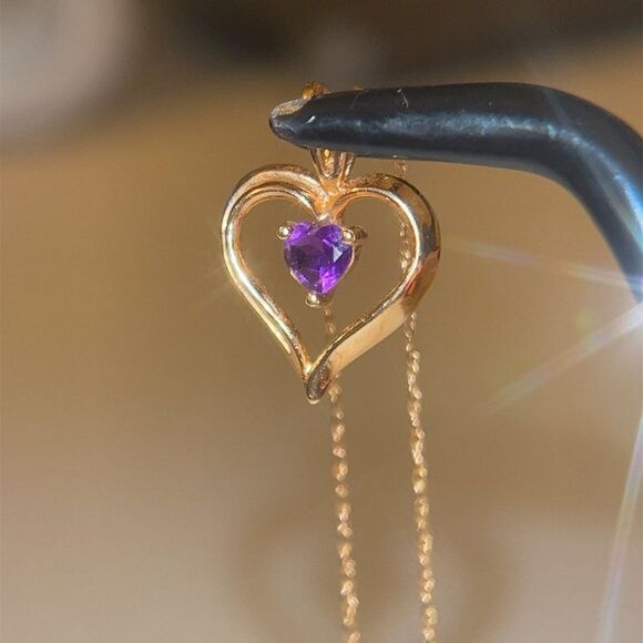 SOLD 14k Amethyst Heart Pendant Necklace - Picture 3 of 11